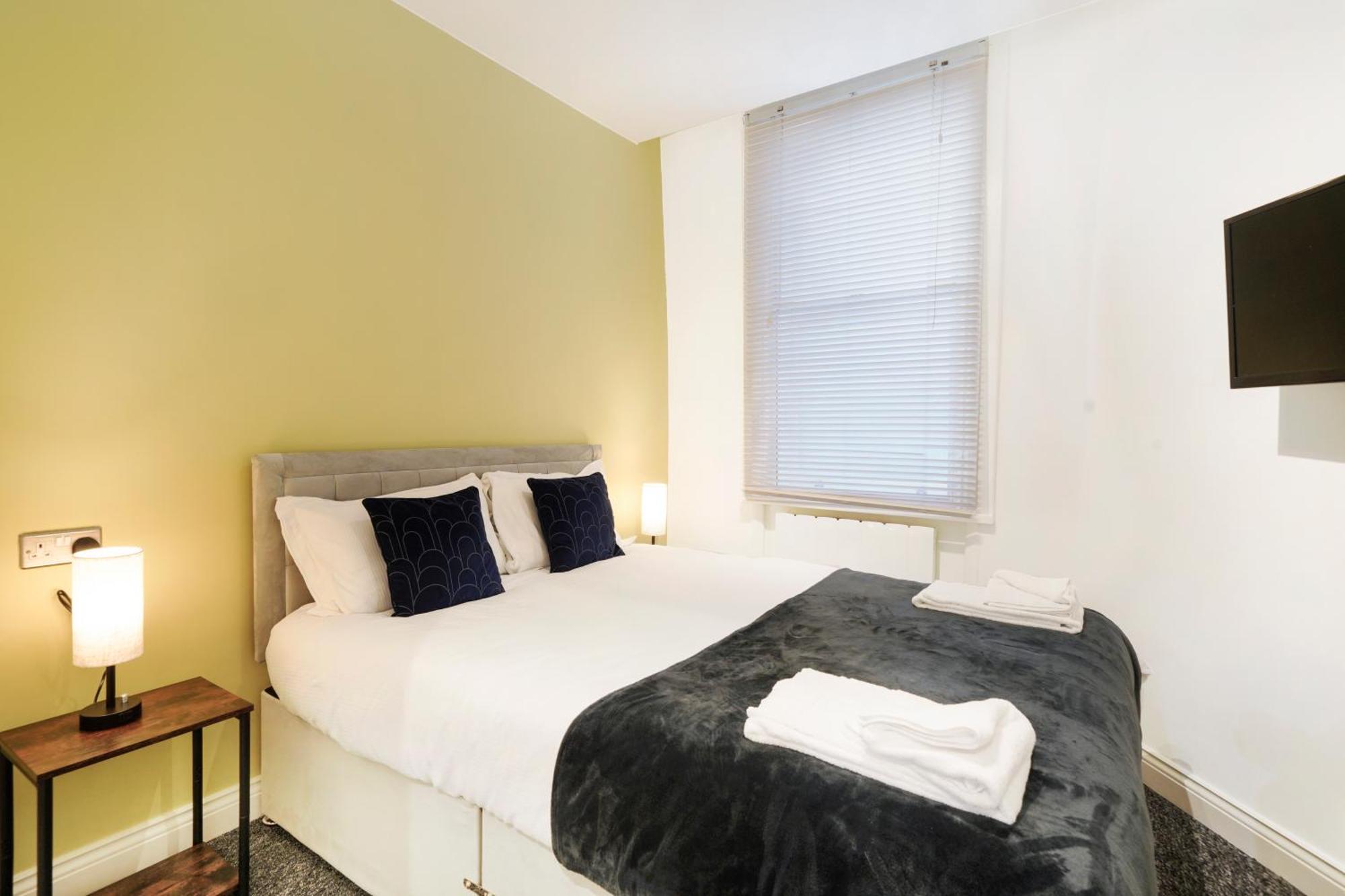 Apt 1, Soho Apartments 1St Floor By Indigo Flats Londres Exterior foto